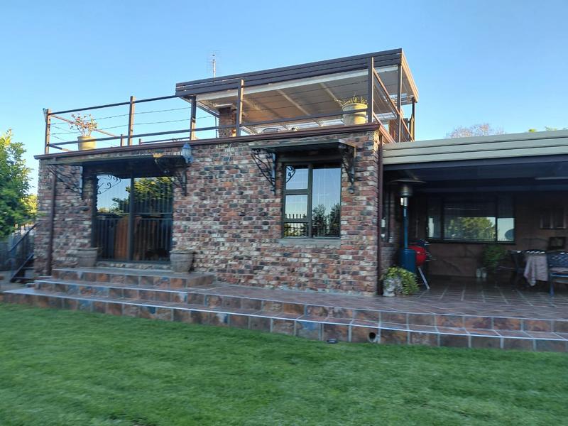 6 Bedroom Property for Sale in Dan Pienaar Free State